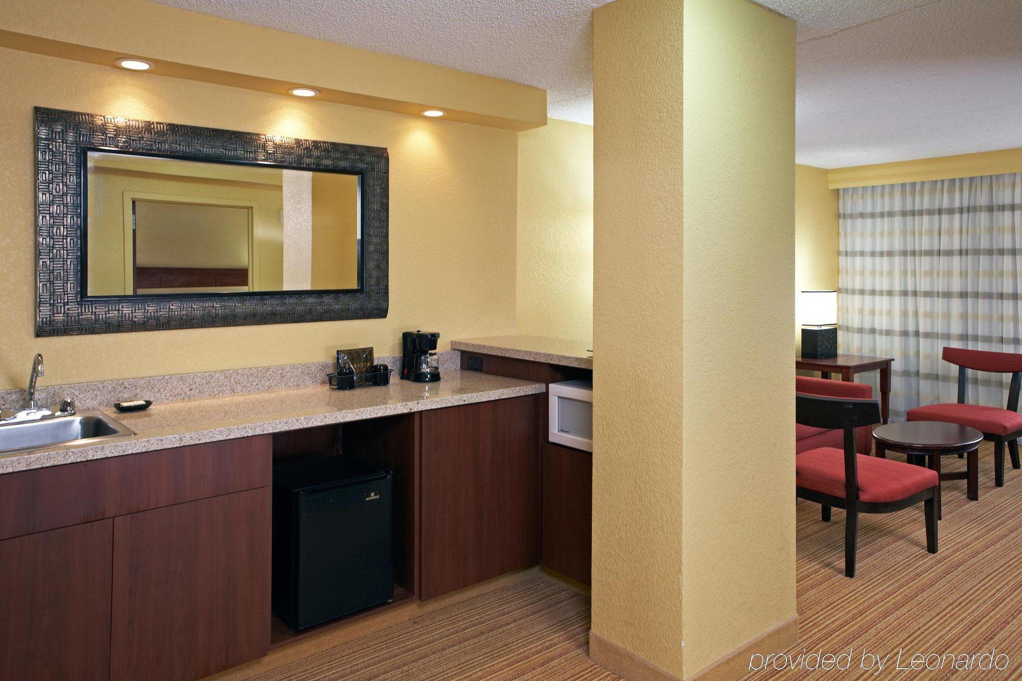 Hotel Mdr Marina Del Rey- A Doubletree By Hilton Los Ángeles Habitación foto